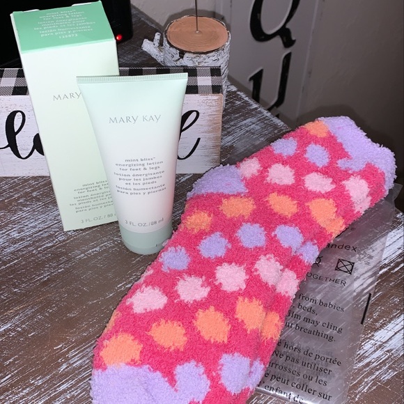 Mary Kay Other - Mint Bliss Energizing lotion